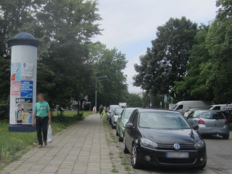 Ziolkowskistr. Nh. Mendelejewstr.