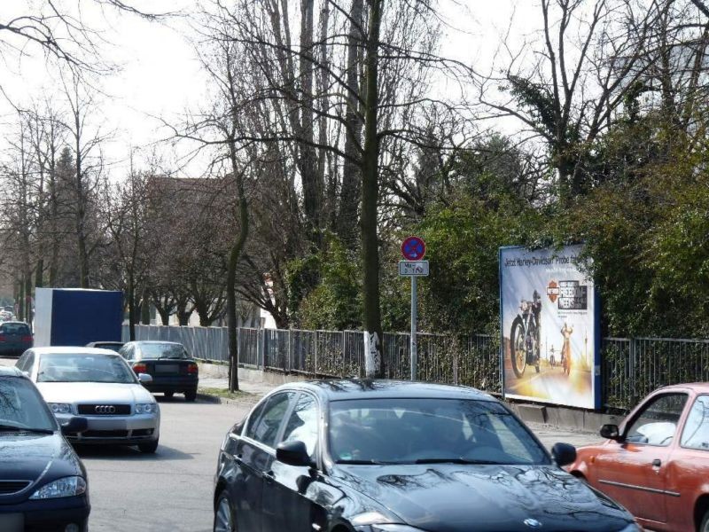 Haynauer Str. 47-49 rechts