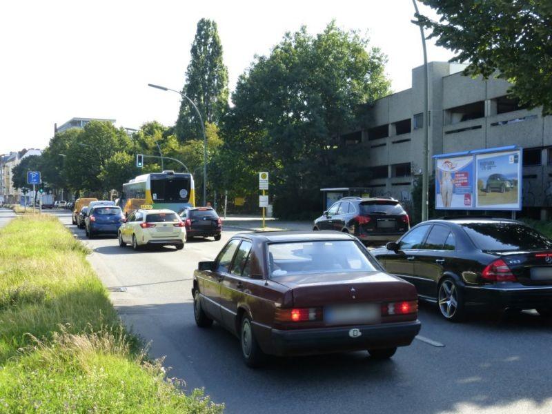 Luxemburger Str. 21-23 li. Bus-HST