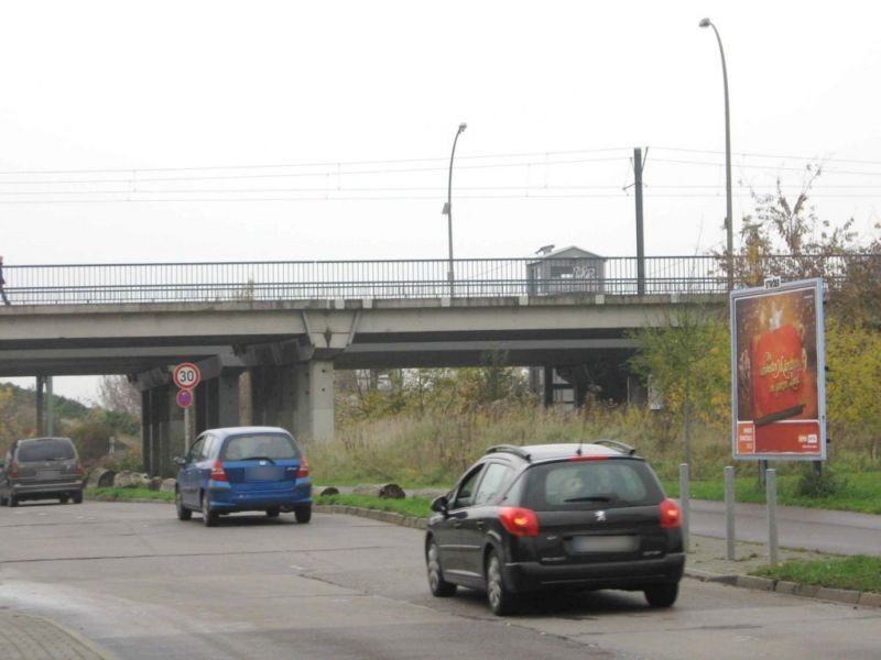 Wartenberger Str./S-Bf geg. Wohngebietsstr. li.