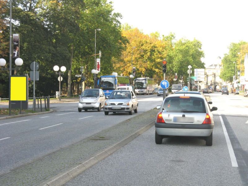 Adenauerallee   2/Am Hofgarten/We.li.