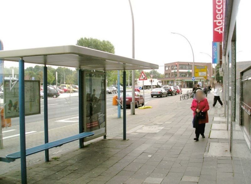 Berliner Str.  11 innen (Si. Fußweg)