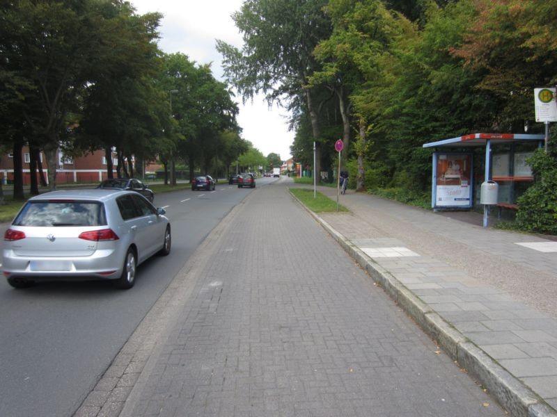 Friedrich-Ebert-Allee 15/Uferweg/innen