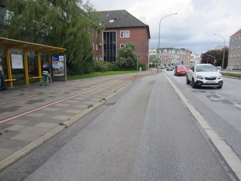 Stresemannstr./Hinrich-Schmalfeld-Str./re. innen