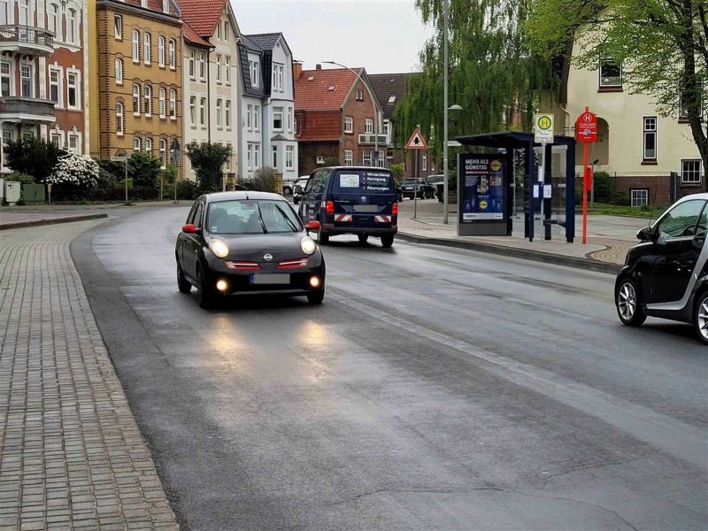 Rathausplatz   1/innen