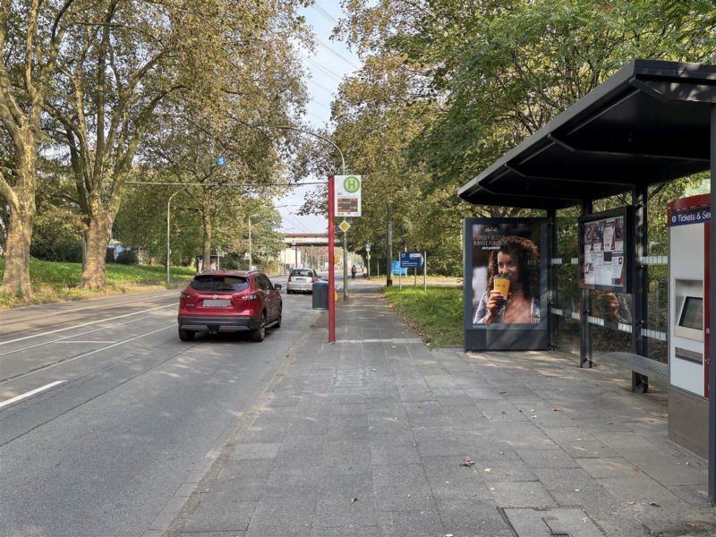 Friedrich-Ebert-Str.  12/geg. Deichstr./We.re.