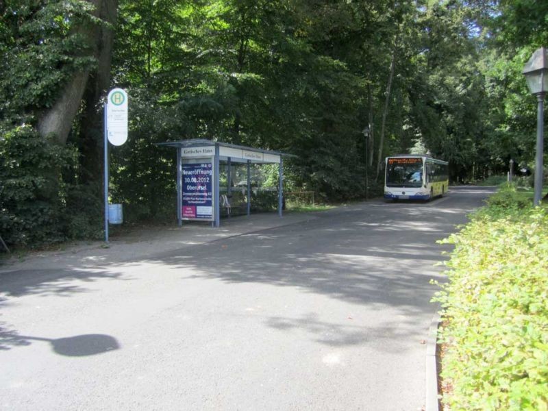 Tannenwaldweg 100/Gotisches Haus/außen