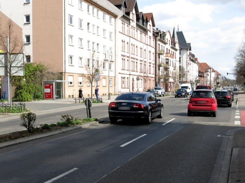 Lamboystr. 47/geg. McDonald´s/außen