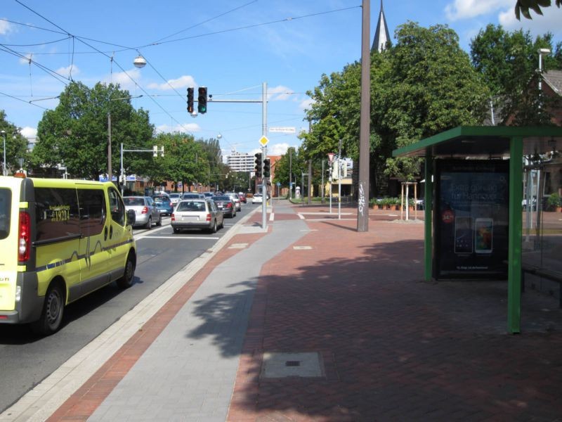 Sutelstr./Klein-Buchholzer Kirchweg innen