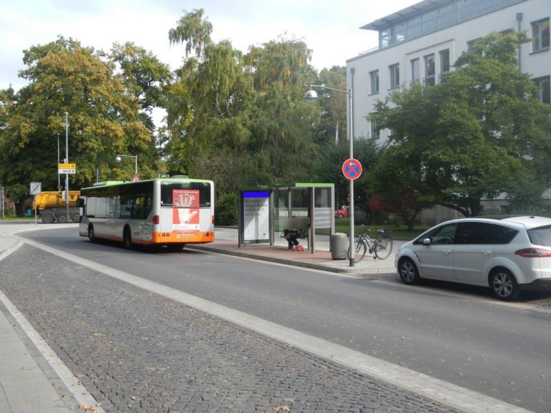 Loebensteinstr./Adenauerallee innen