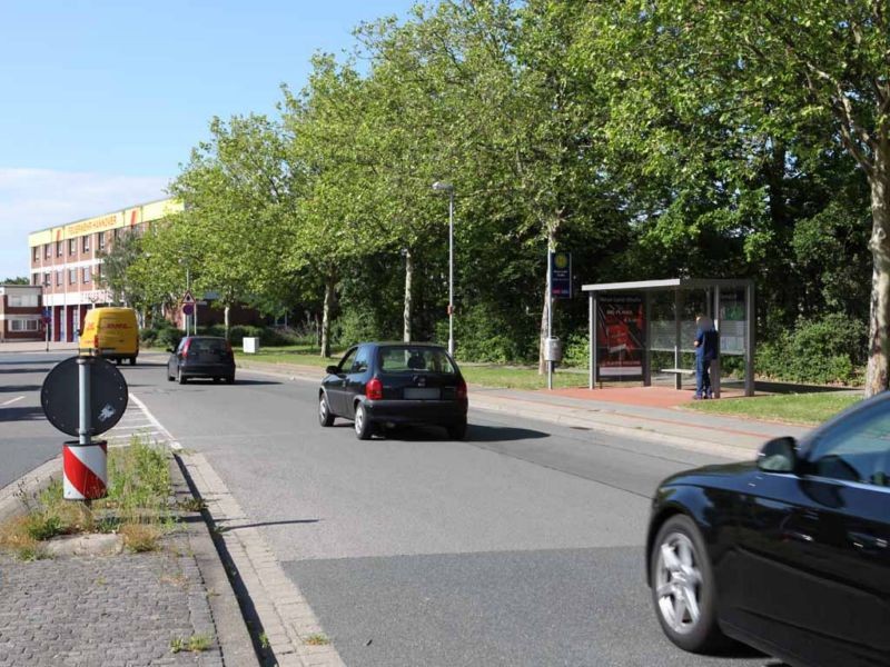 Neue-Land-Str./Karl-Wiechert-Allee innen