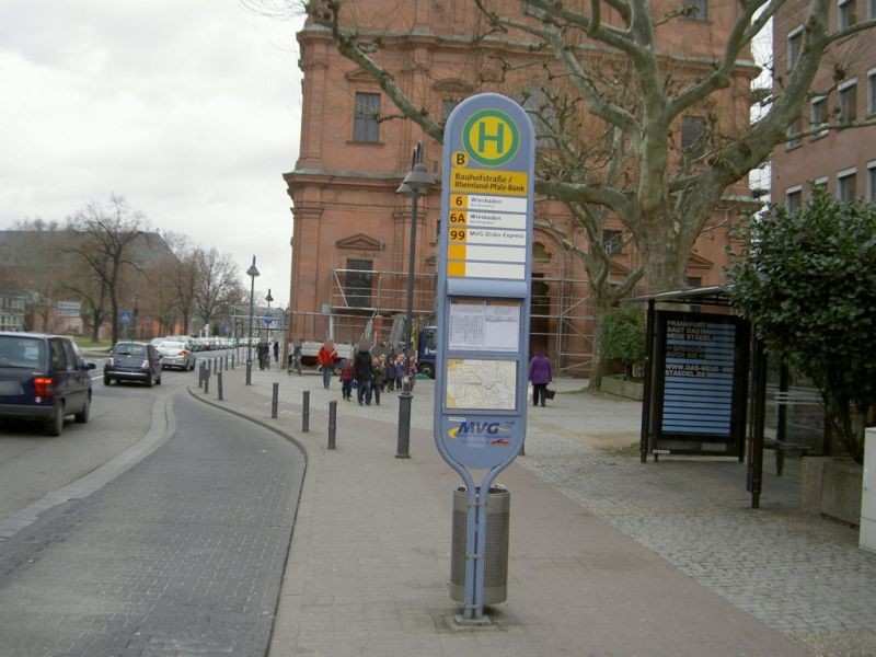 Große Bleiche 60/Flachsmarktstr./innen