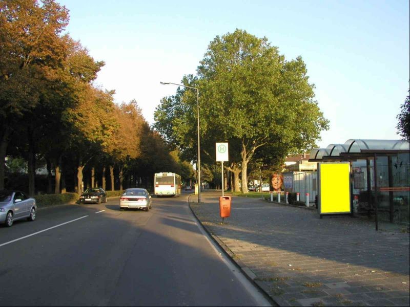 Alzeyer Str./Heinrich-Völker-Bad sew./innen