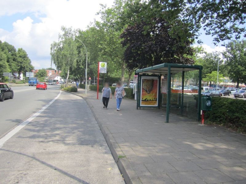 Glinde Markt/Möllner Landstr. Ri. NE