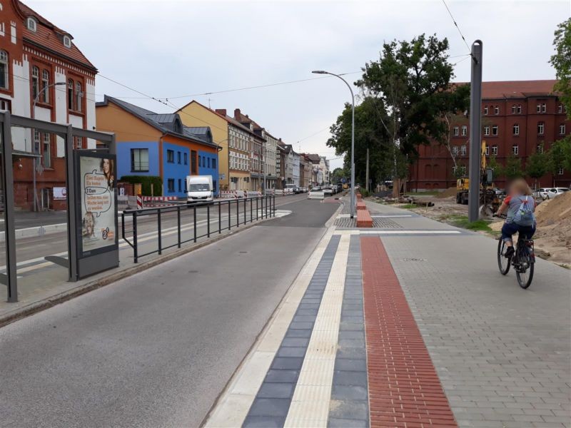 Magdeburger Str./TH geg. Fouquestr. sew. außen