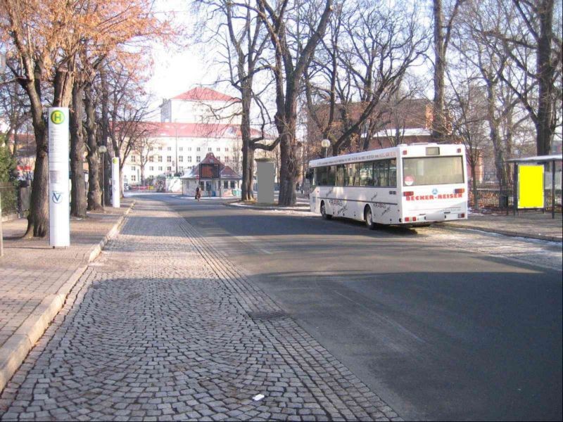 Hoffmann-von-Fallersleben-Str./Bus-Bf mi./We.re.