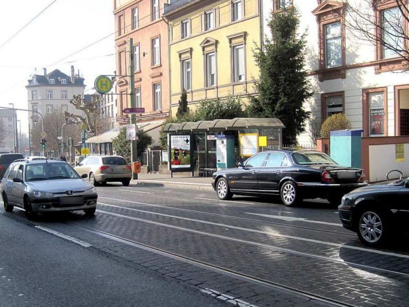 Friedberger Landstr. 71/Friedberger Platz/innen