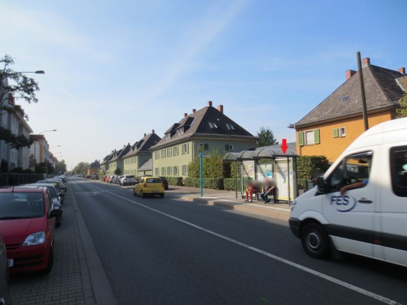 Oeserstr. 142/Neumarkt/innen re.