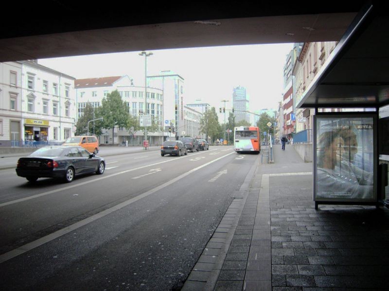 Waldstr. 54/Feldstr./DB-Ufg./innen