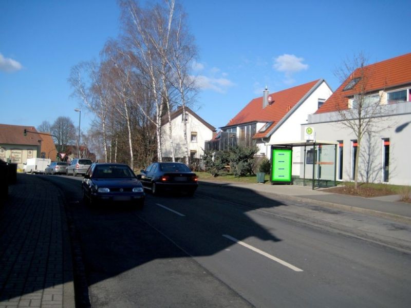 Chattenstr./Dr.-Mannel-Str./Sparkasse/innen