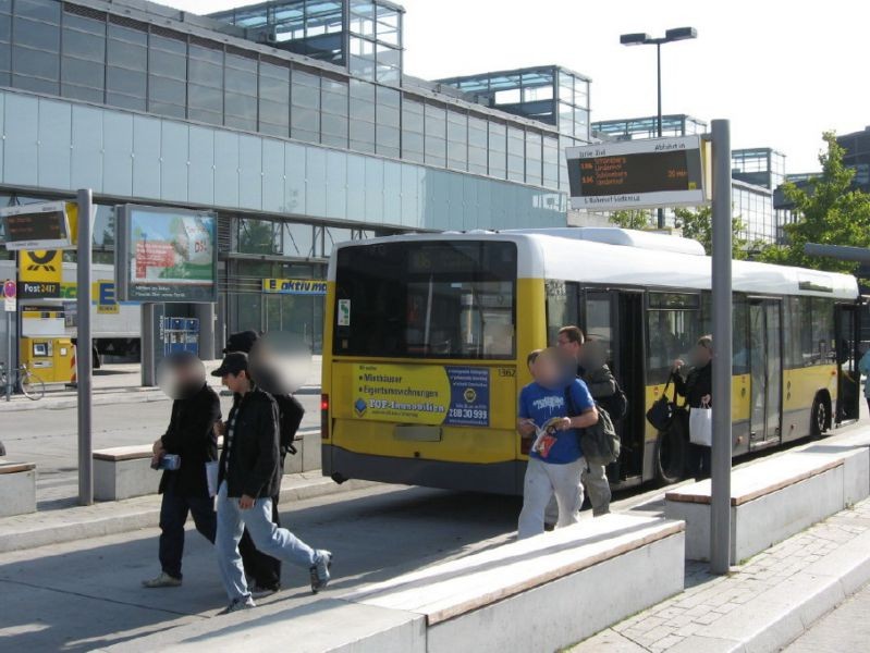 Hedwig-Dohm-Str./Bf Südkreuz Vorplatz