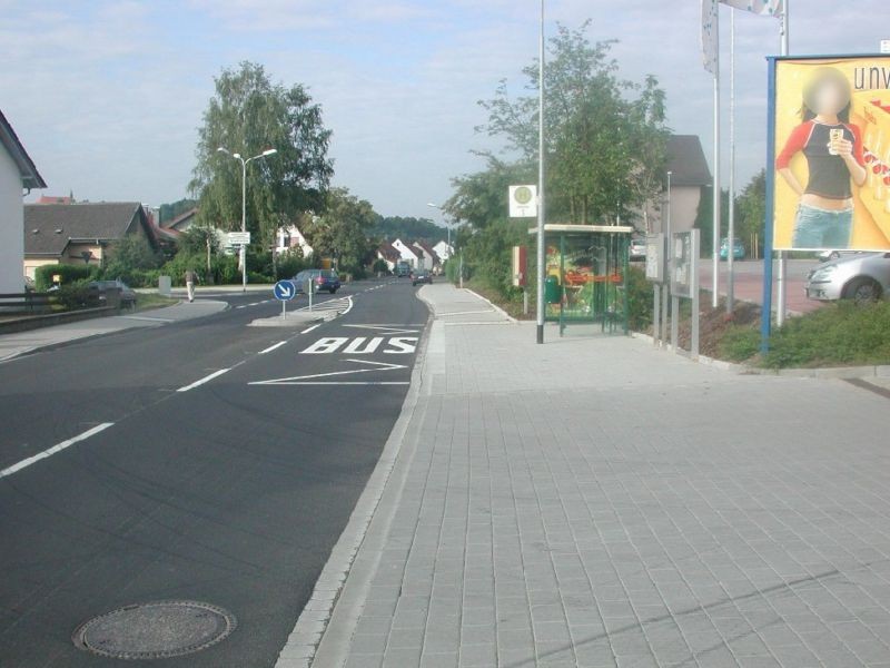 Niesiger Str./geg. Gerloser Weg/Höhe Lidl/innen