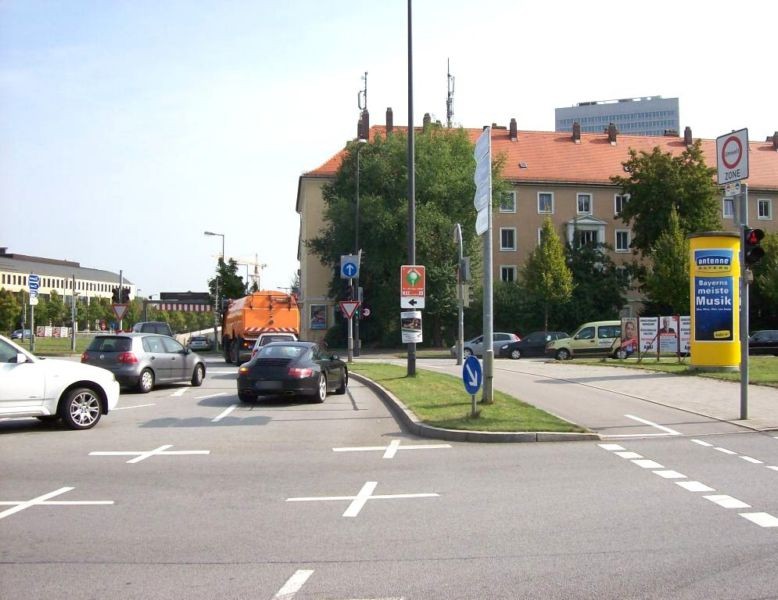 Leopoldstr./Petuelring südl.