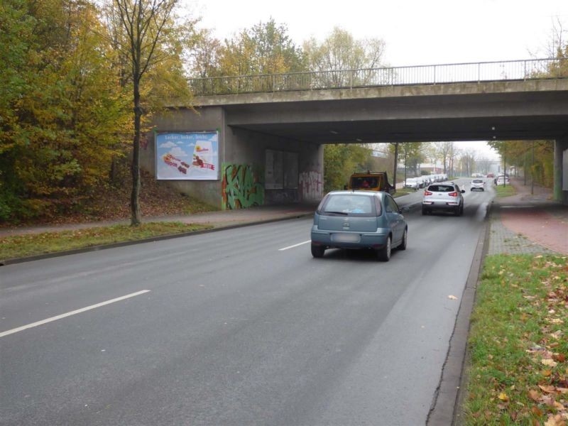 Höltenweg ausw./DB-Brücke li. Stirnseite