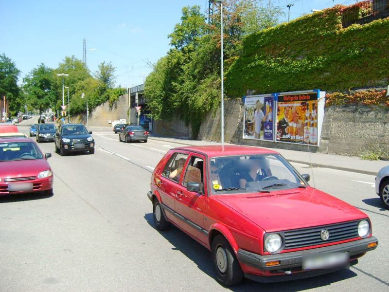 Pflugfelder Str./Schillerstr.