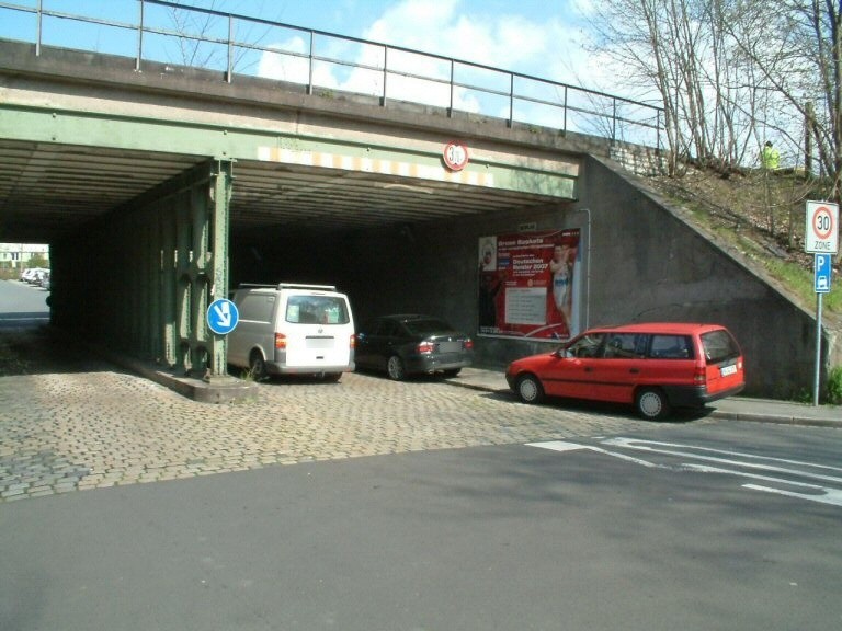 Walzwerkstr./Dr.-Carlo-Schmidt-Str. re.