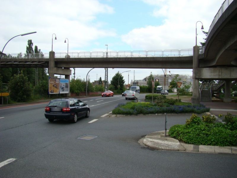 Kaiserstr. geg. Südbrücke / li.