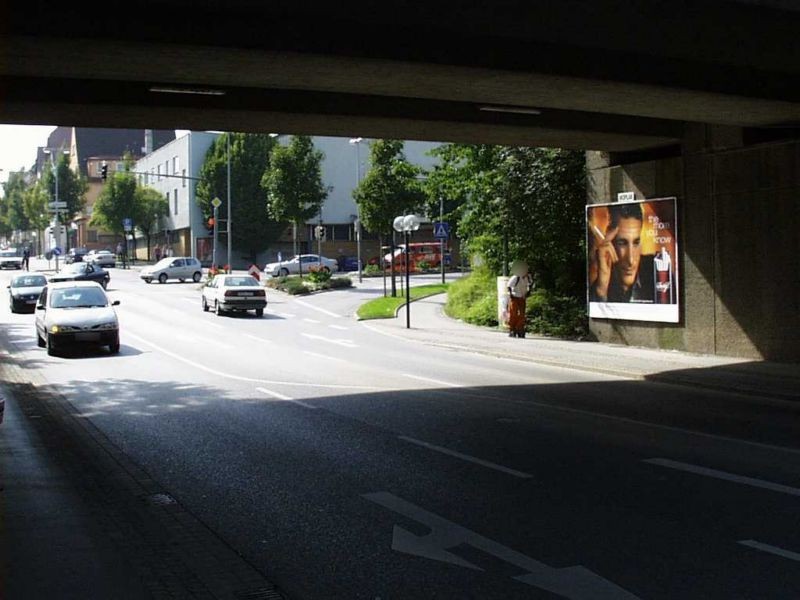 Fellbacher Str./Ufg. Nh. Eisenbahnstr.