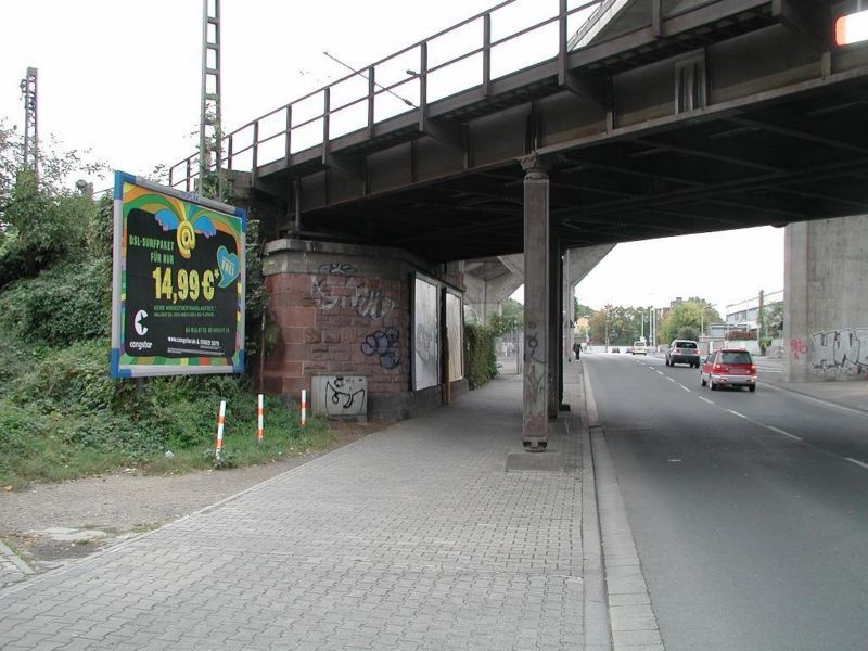 Zwerchallee 8-12/re.