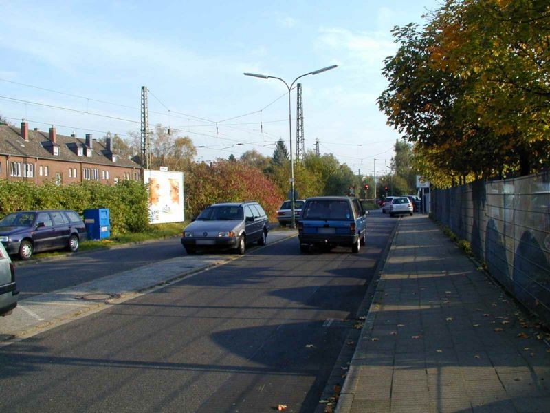 Breitestr./Hoterheideweg/Nh. Bahnüberg.