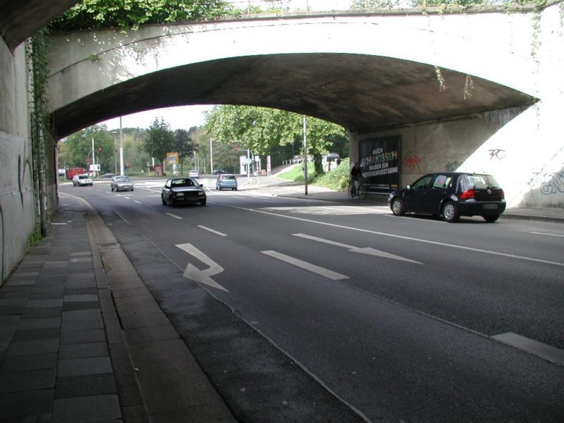 Sternbuschweg geg. Kalkweg/Ufg.