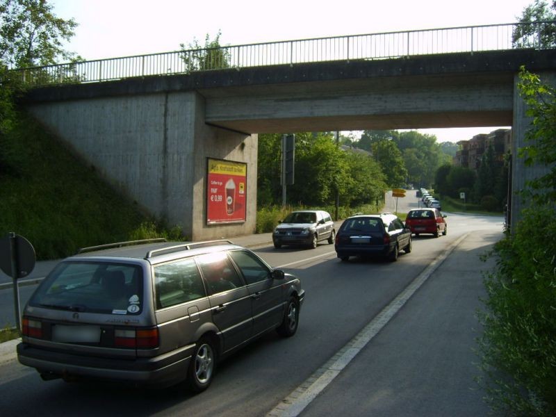 Egger Str./Ufg. Seite Berger Str.