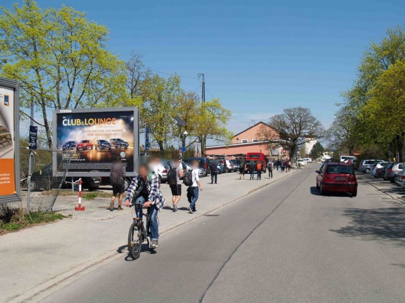 Bahnhofstr./Güterabfertigung li./RS