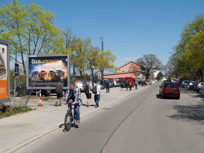 Bahnhofstr./Güterabfertigung li./RS