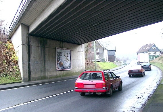 Hellertalstr. 16 li.