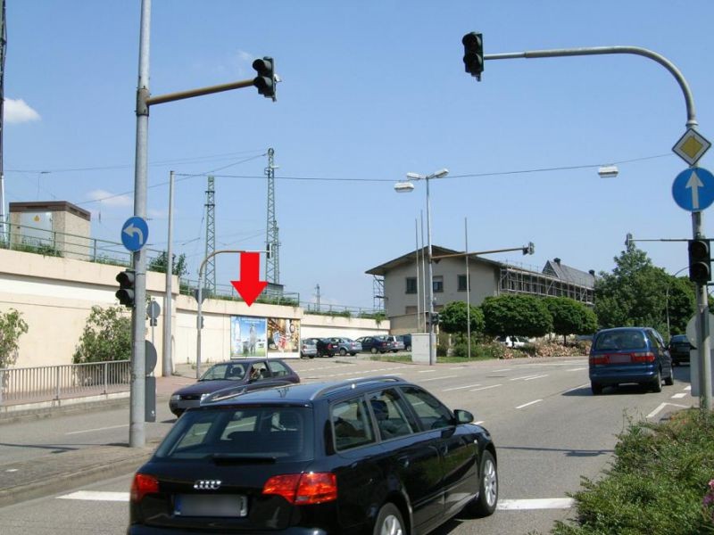 Landauer Str. B39/Alban-Haas-Str./Zuf.Güterabfert.