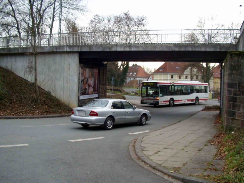 Bf Unterführung li.