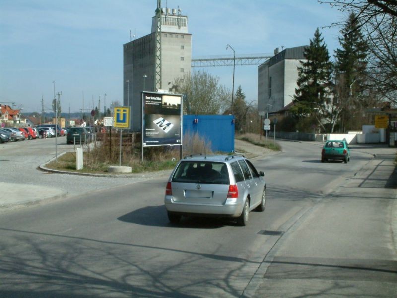 Bahnhofstr. geg. Einf. PH