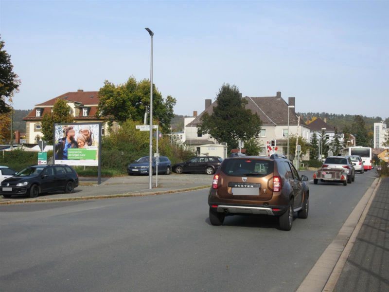 Mainweg 2/Bahnhof/Am Bahnübergang RS