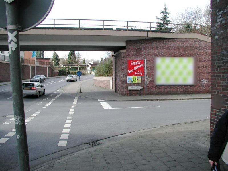 Leuther Str./Bahnhofstr./li.