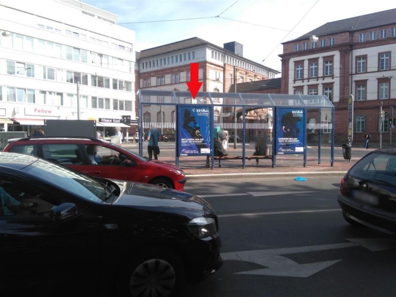 Willy-Brandt-Platz sew./V re./außen