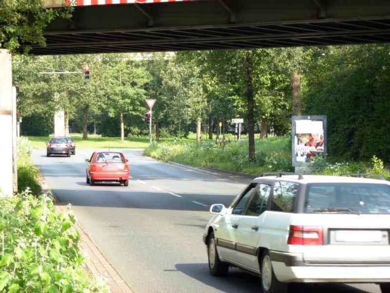 Utbremer Ring/Bahnbrücke VS