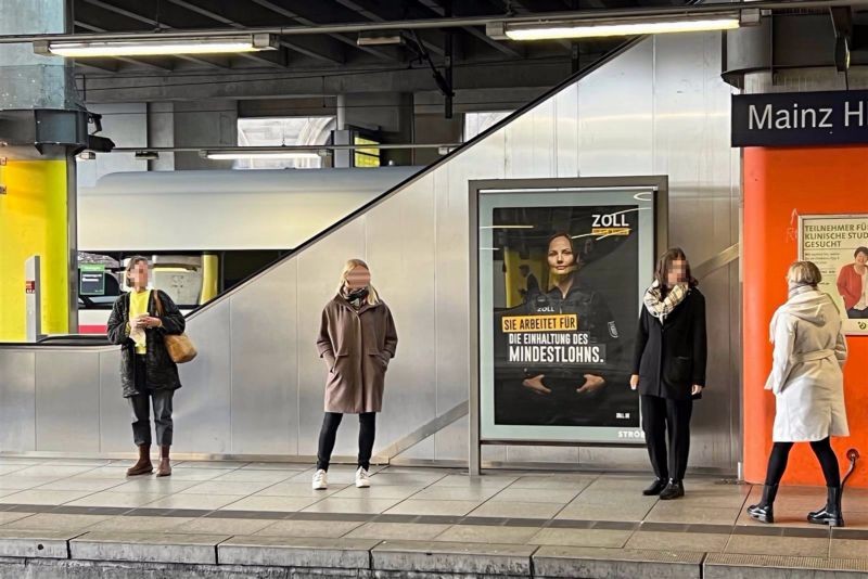 Hbf, Bstg., Gleis 3, 1. Sto.