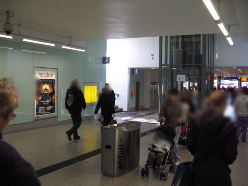 Hbf, Passage, Ri. EH, links, 7. Sto.