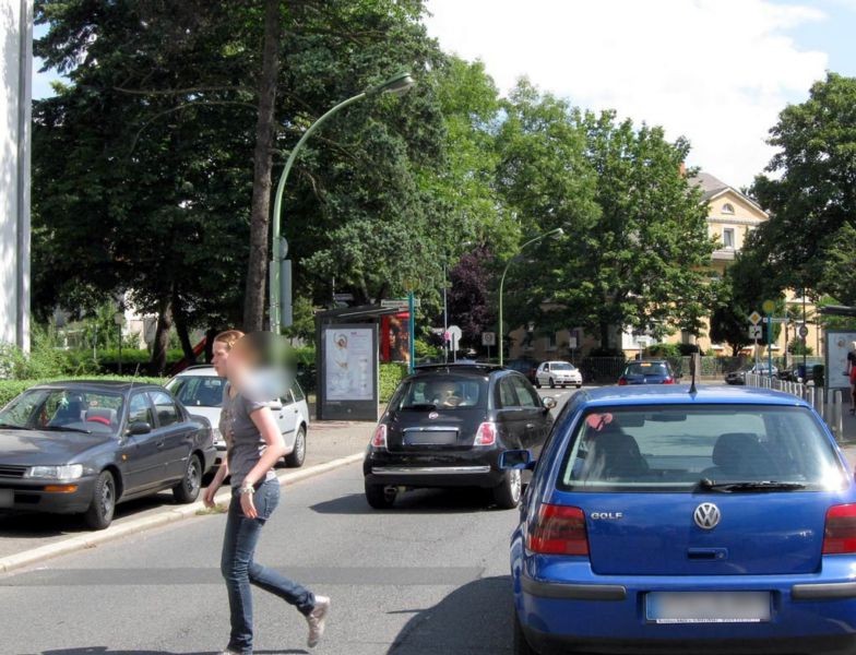 Oskar-Sommer-Str. 3 geg./Burnitzstr./außen