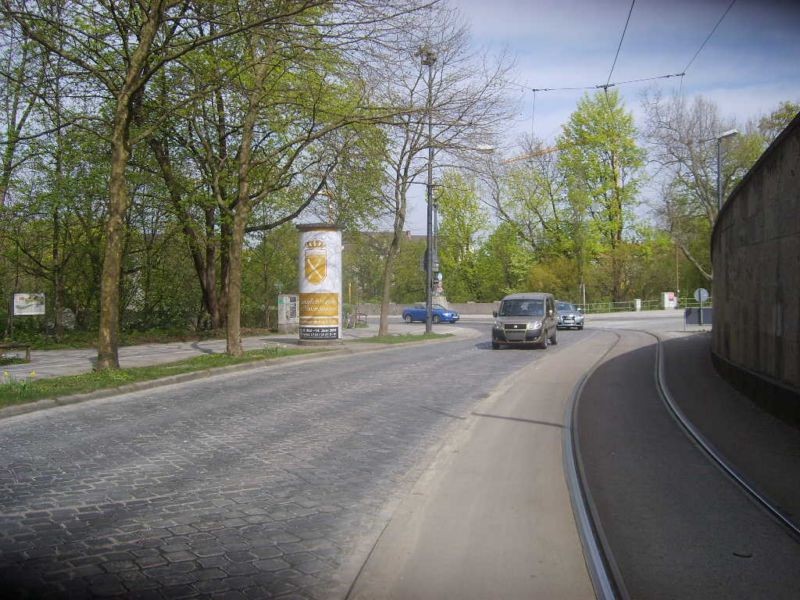 Maximilianeum/Brücke südl.